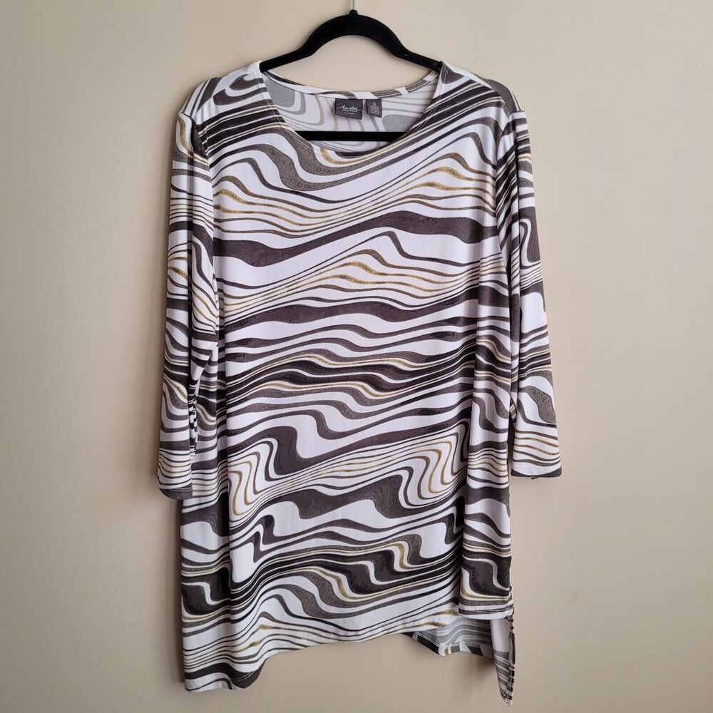 Chicos Travelers Womens Top Size XL Olive White Asymmetrical Hem Art to Wear